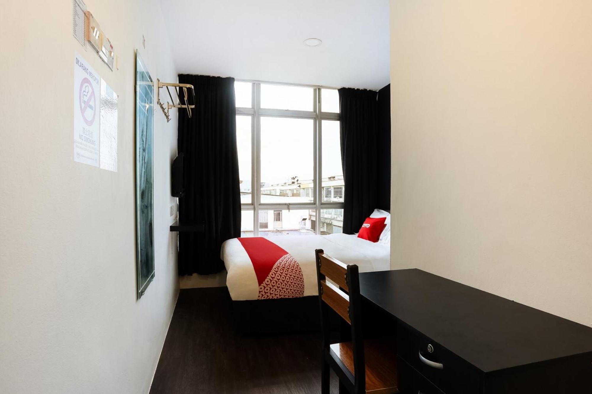 Oyo 90460 Hotel Kl2F Rest & Go Шах-Алам Экстерьер фото